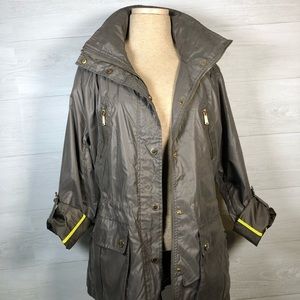 BCBGeneration packable rain coat